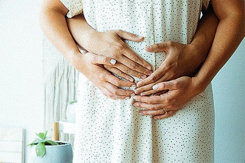 Dads, Other Mums and The First Trimester